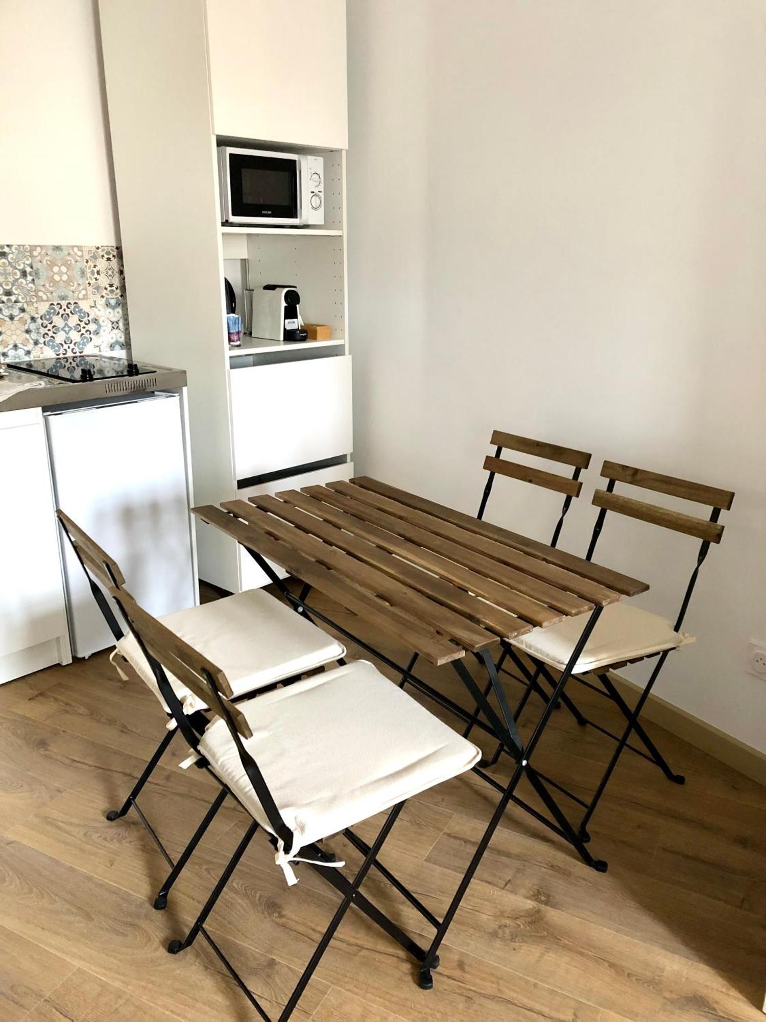 Logement Neuf, Tout Confort, Au Coeur Du Village Saint Didier  Exterior foto