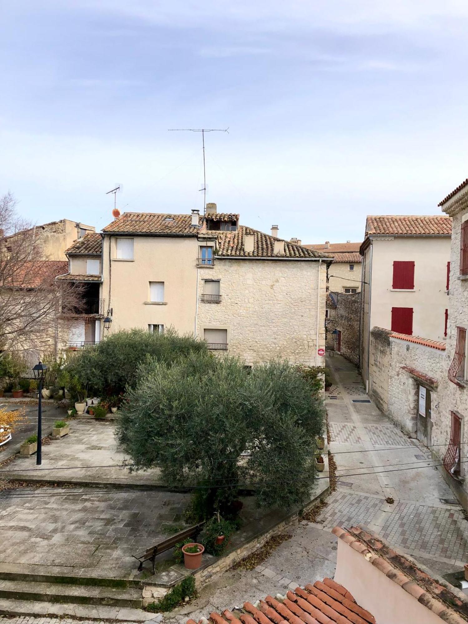 Logement Neuf, Tout Confort, Au Coeur Du Village Saint Didier  Exterior foto